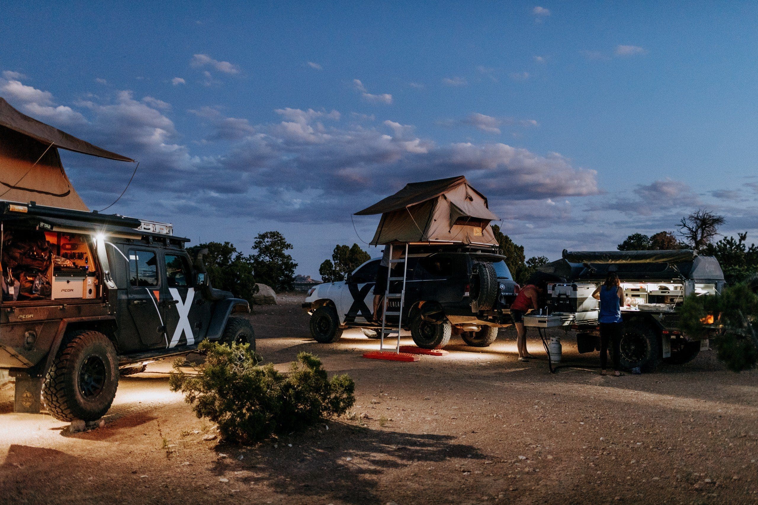 4x4 LED Camp Lighting