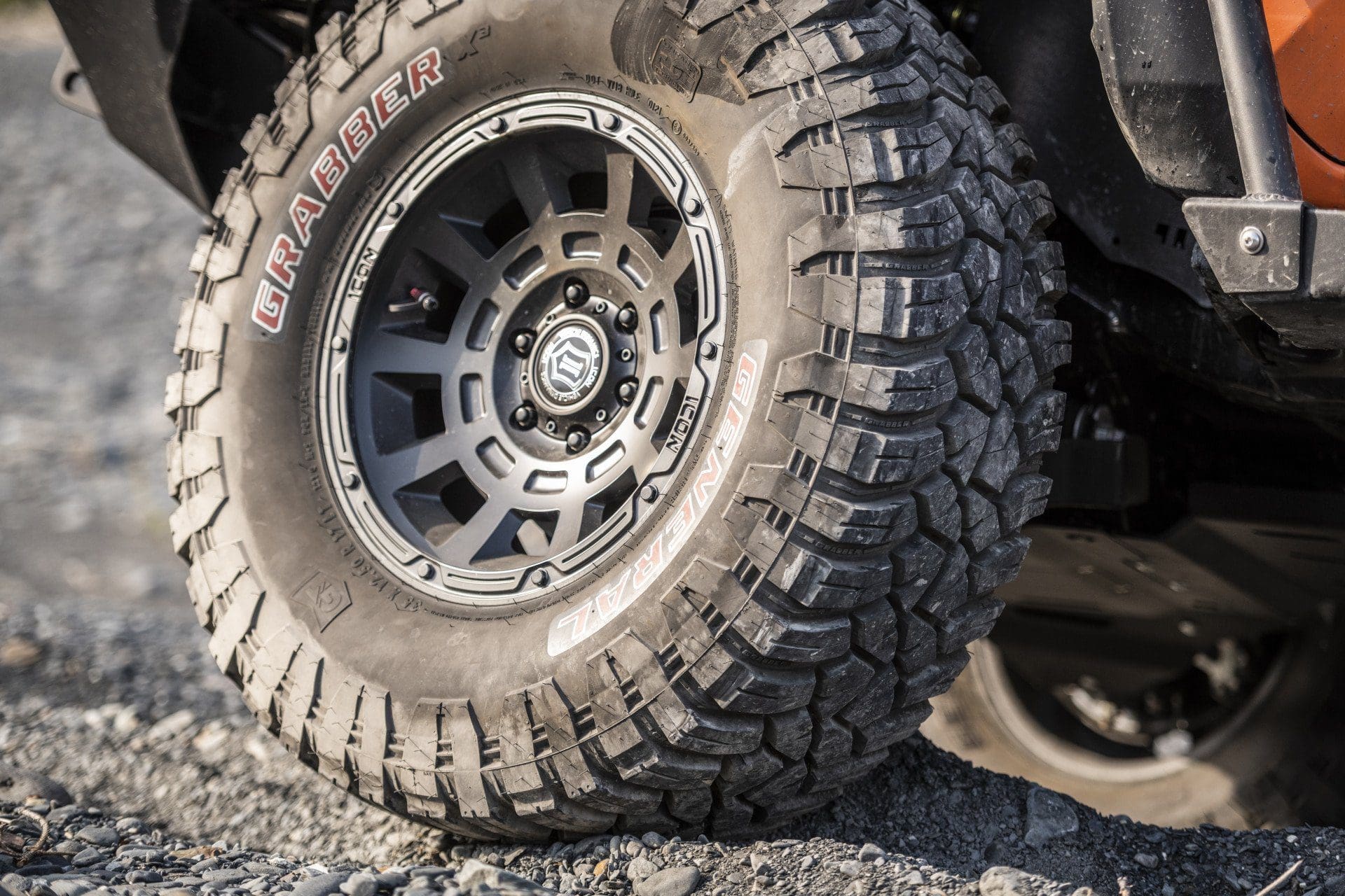 35" tires from General Tire allowed more ground clearance and a softer ride